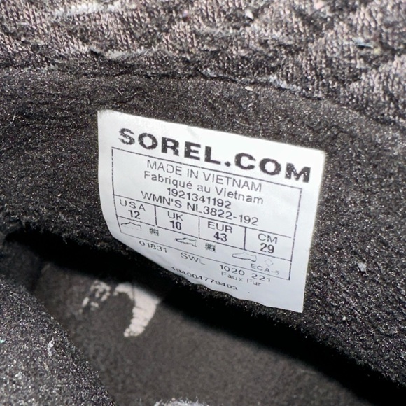 Sorel Women's White Winter Boots - Picture 5 of 7